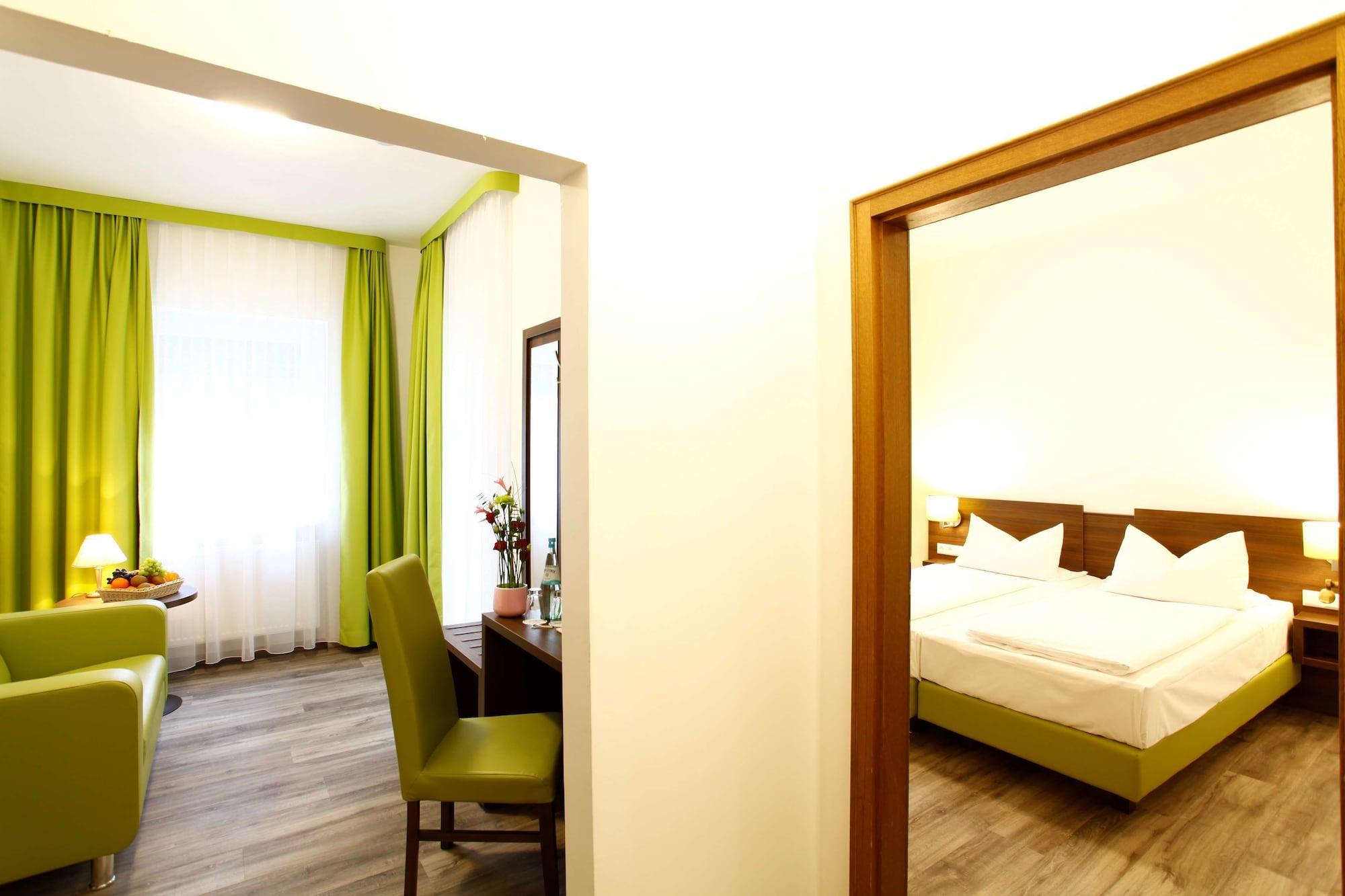 Arthotel Ana Eden คาร์ลสรูเฮอ ภายนอก รูปภาพ
