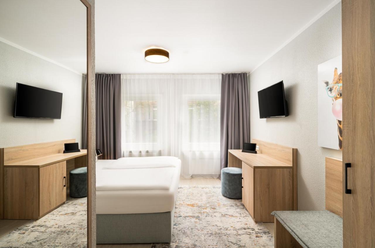Arthotel Ana Eden คาร์ลสรูเฮอ ภายนอก รูปภาพ