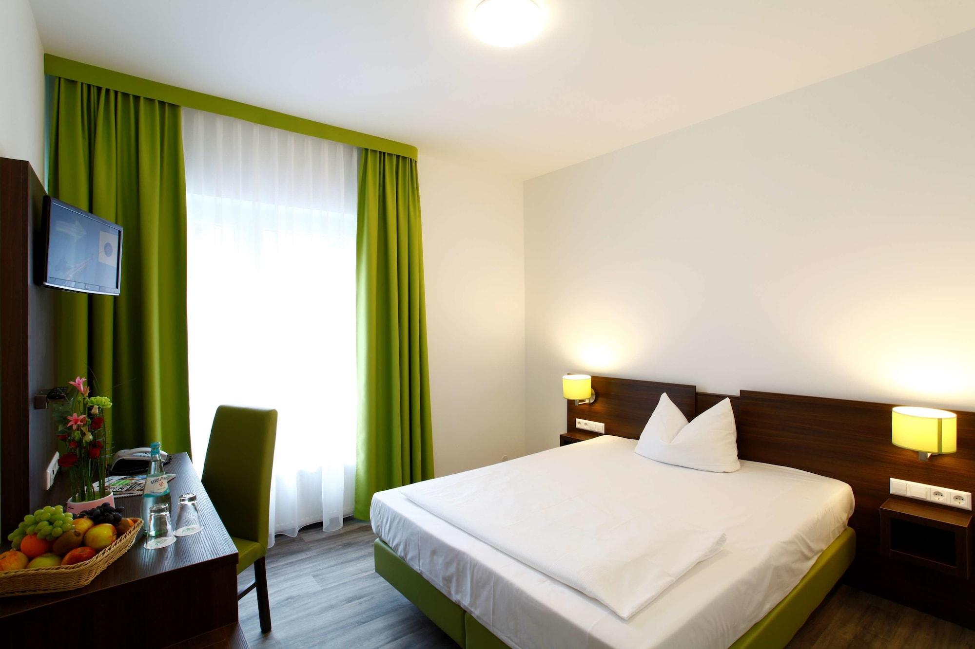 Arthotel Ana Eden คาร์ลสรูเฮอ ภายนอก รูปภาพ