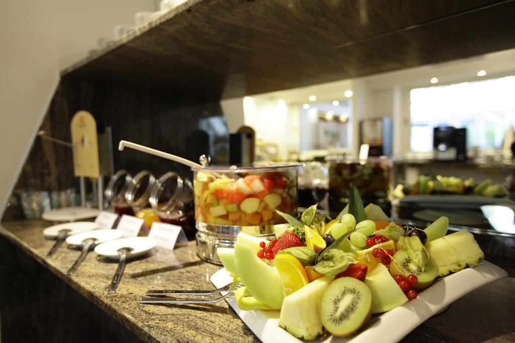 Arthotel Ana Eden คาร์ลสรูเฮอ ภายนอก รูปภาพ